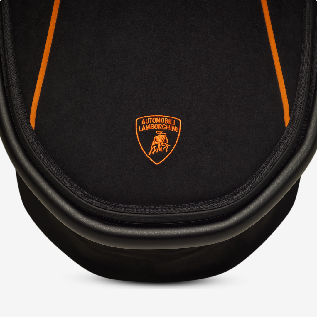 Automotive-inspired pushchair seat