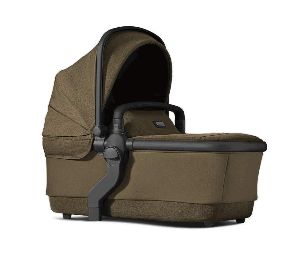 View Silver Cross Wave Cedar First Bed Carrycot information
