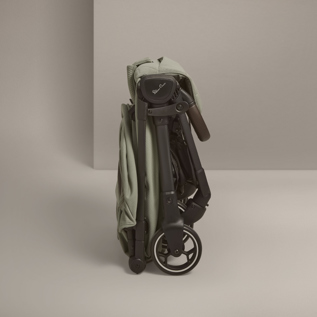 Compact and lightweight
