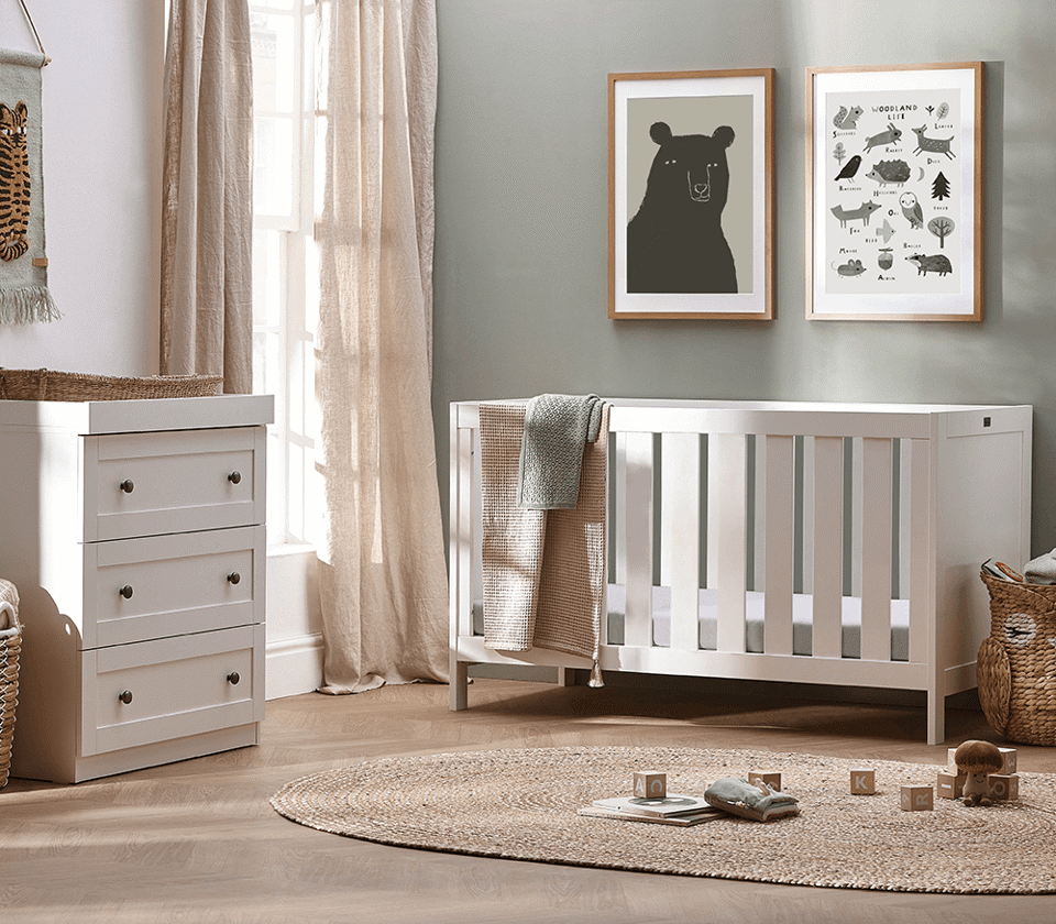 View Silver Cross Bromley 2 piece white nursery set with convertible cot bed to toddler bed and dresser information