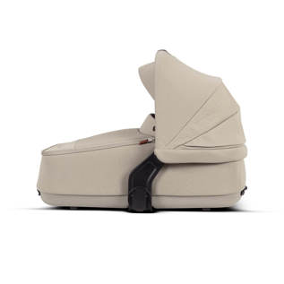 Compact folding carrycot